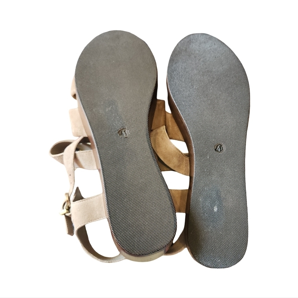 Elegant Tan / Taupe Suede Platform Sandals Made In ITALY by FRAU - Picture 6 of 7